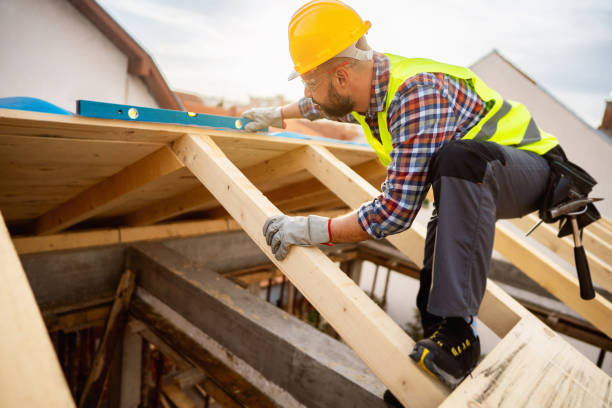 Quick and Trustworthy Emergency Roof Repair Services in Mahtomedi, MN